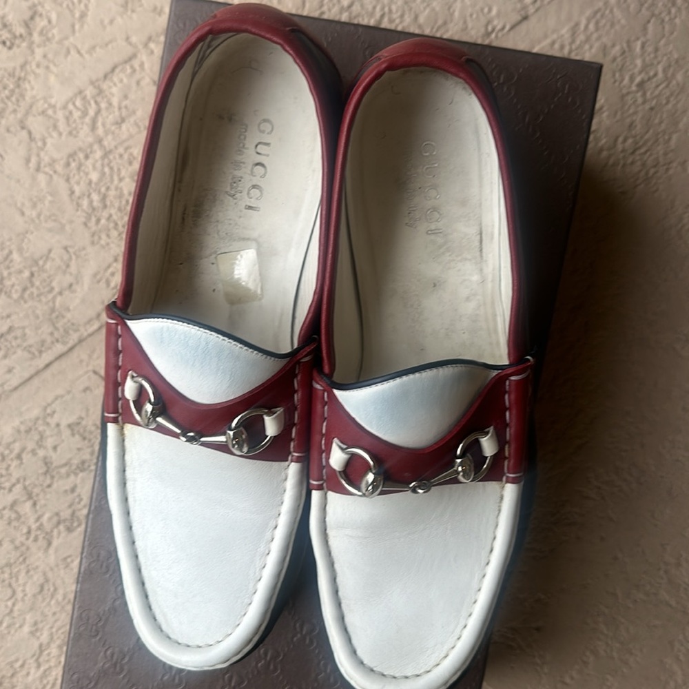 Gucci - Picture 2 of 5